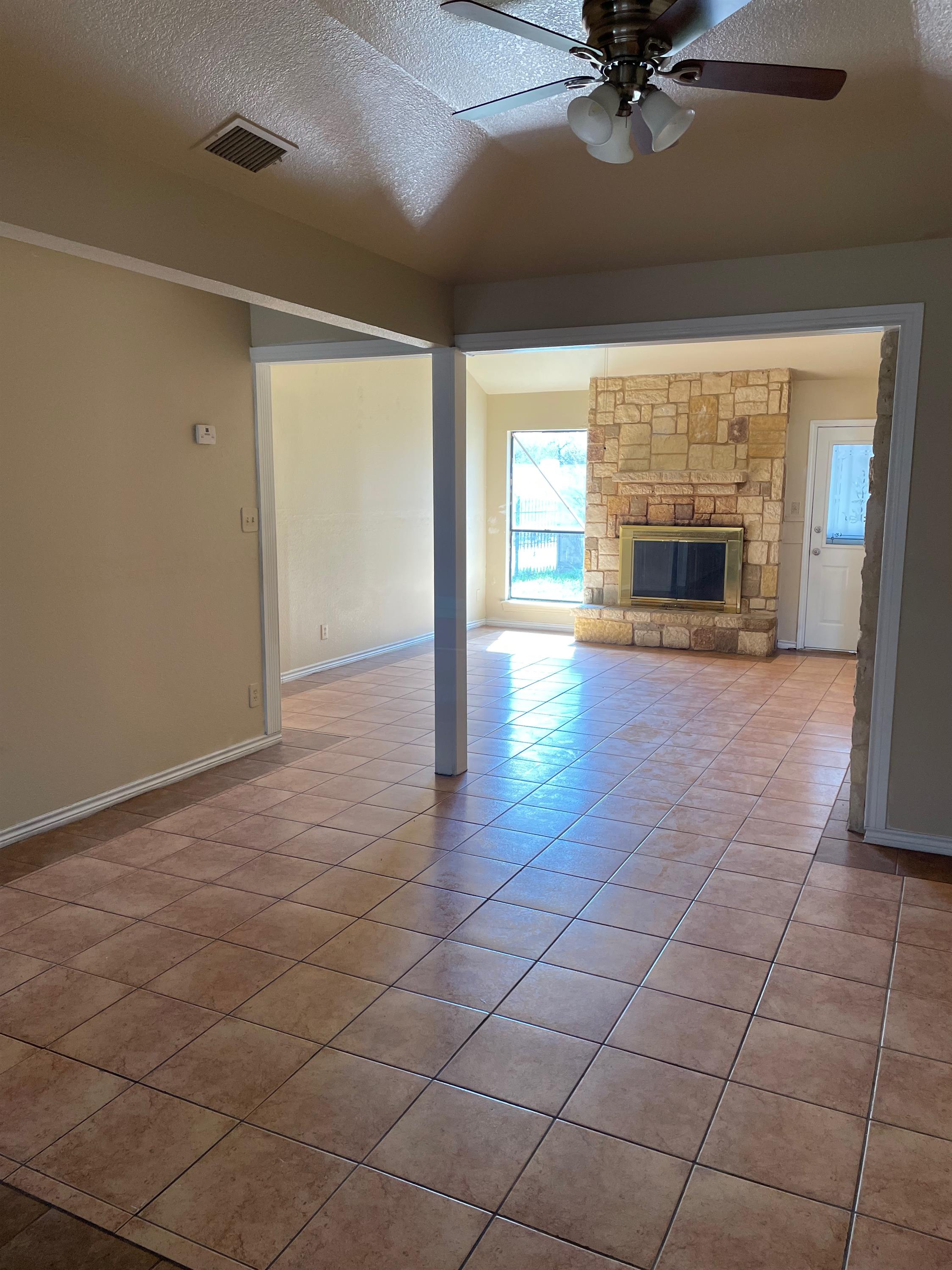 488 Stonewall Street - 1