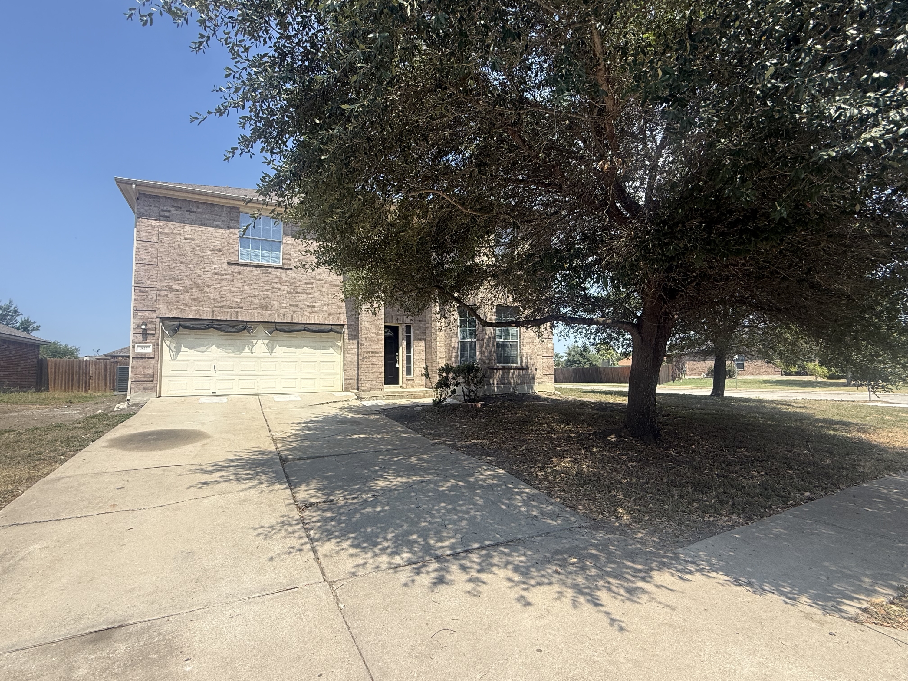 811 Shadow Creek Boulevard