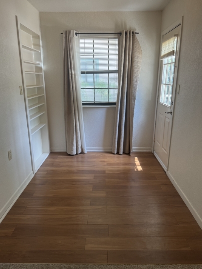 728 West San Antonio Street