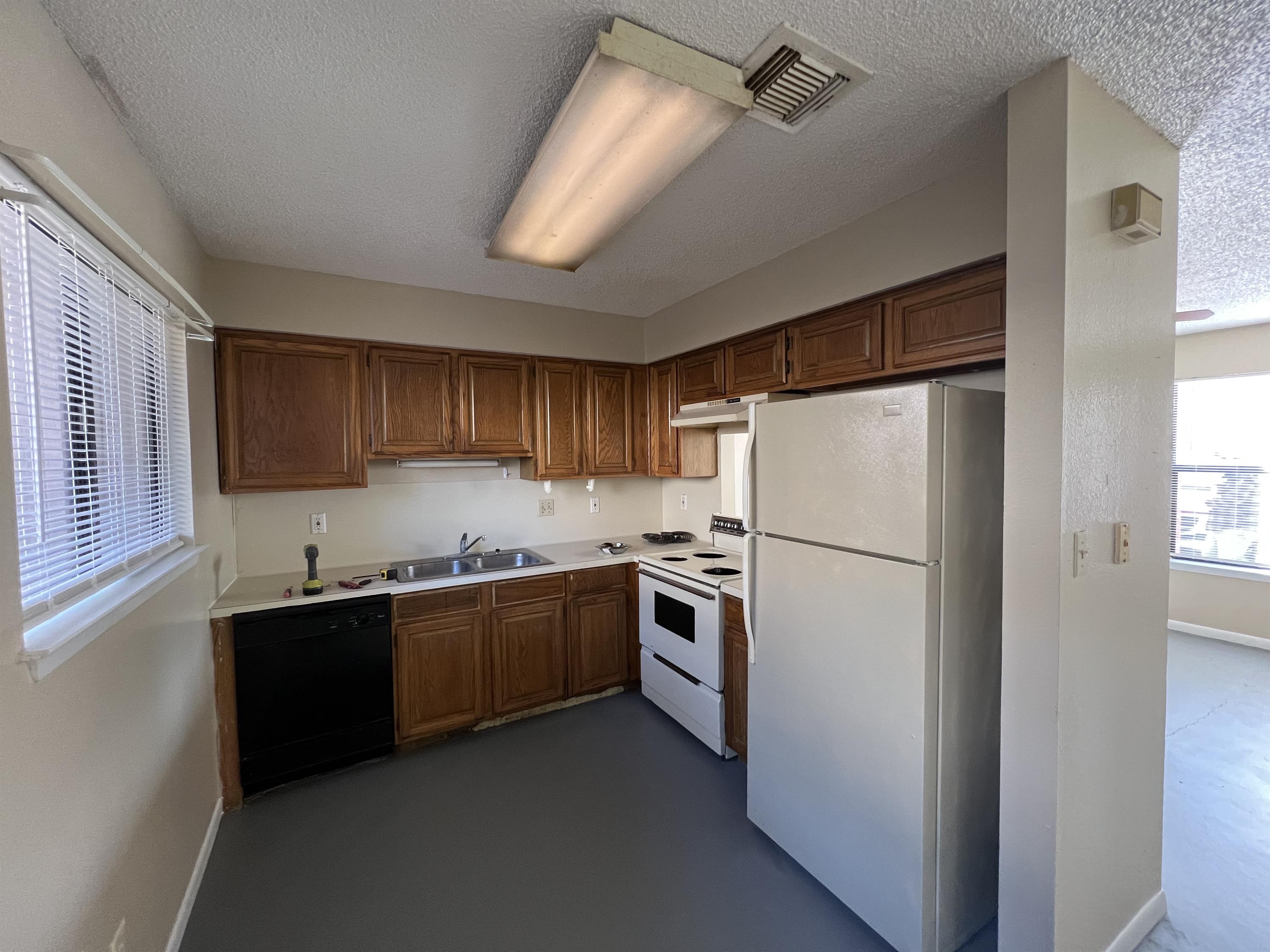 139 Elm Street - 307